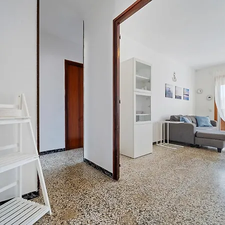 Apartment Tichinis Tarragona