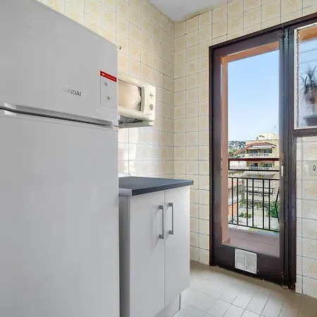 Tichinis Apartment